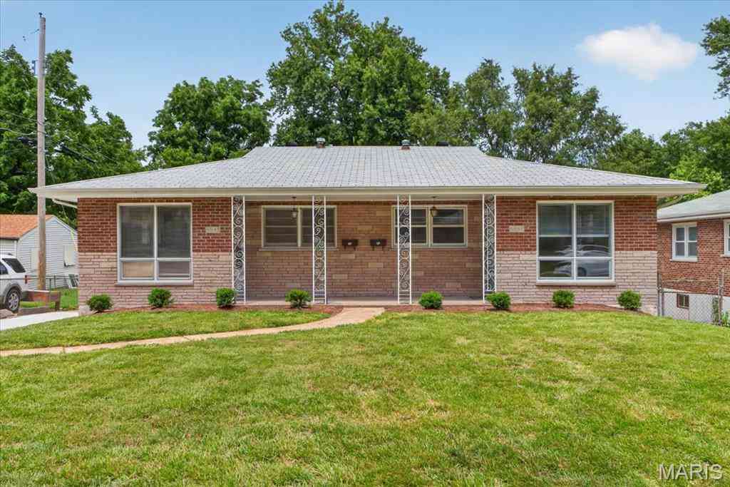 Multifamily For Sale - 8841 Mcnulty Drive<br/> Saint Louis, MO 63114