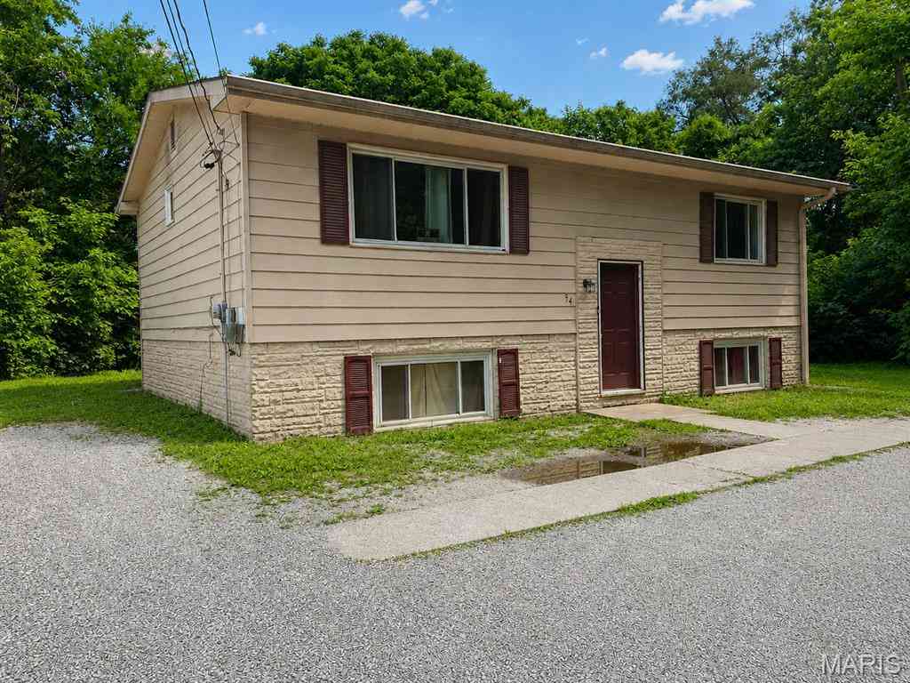 Homes For Sale - 94 Edwards Street<br/> Saint Clair County, Cahokia, IL 62206