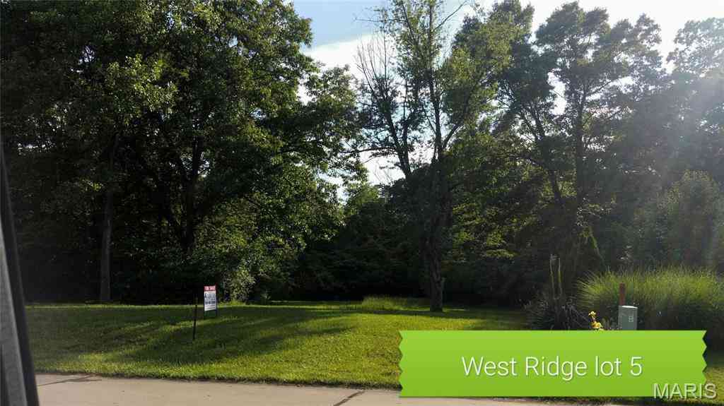 Vacant Land For Sale - 794 Grafton Hills Drive<br/> Grafton, IL 62037