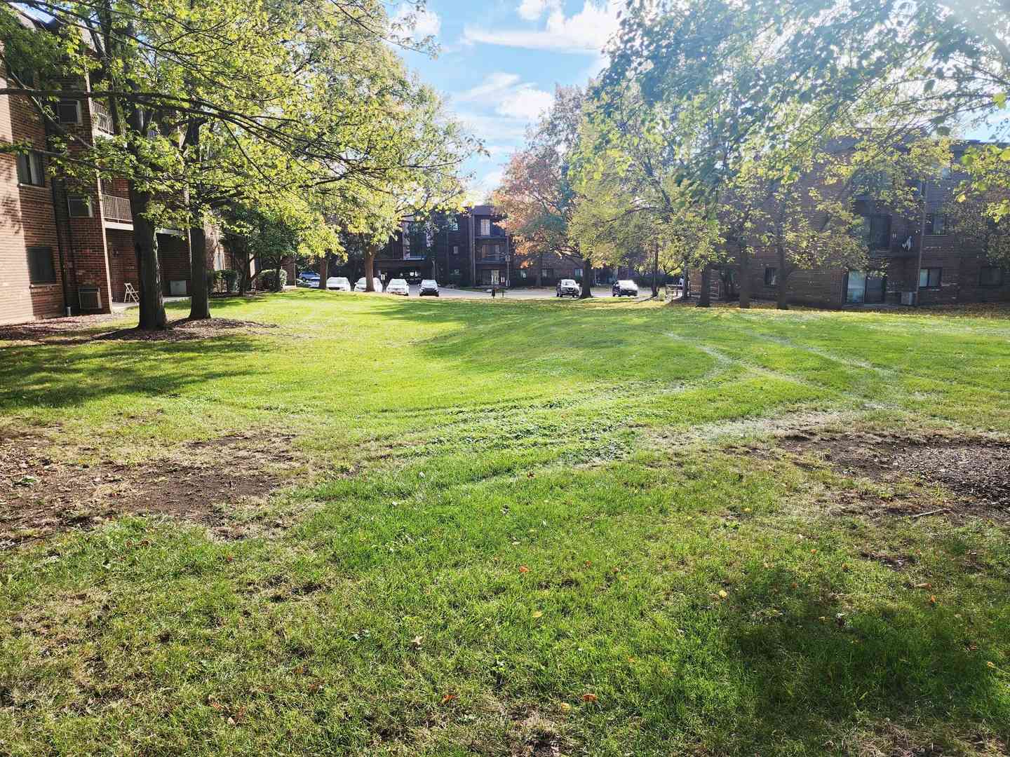 Condo For Sale - 1026 Castilian Court #113<br/> Glenview, IL 60025