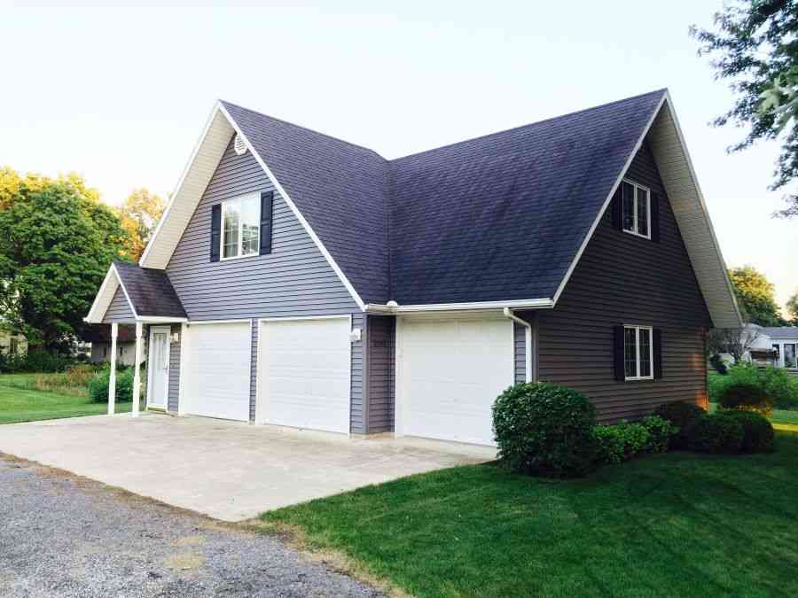 Homes For Sale - 206 S Cherry Street<br/> Crescent City, IL 60928