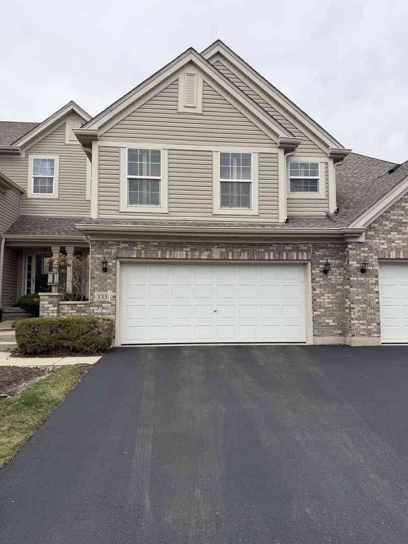 Condo For Sale - 133 River Mist Drive<br/> Oswego, IL 60543