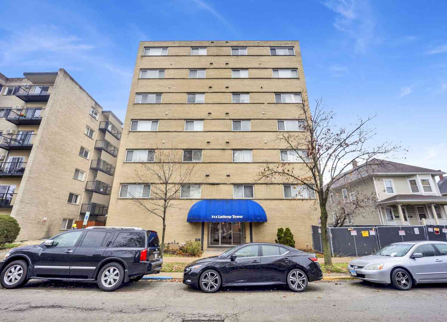 Homes For Sale - 314 Lathrop Avenue #407<br/> Forest Park, IL 60130