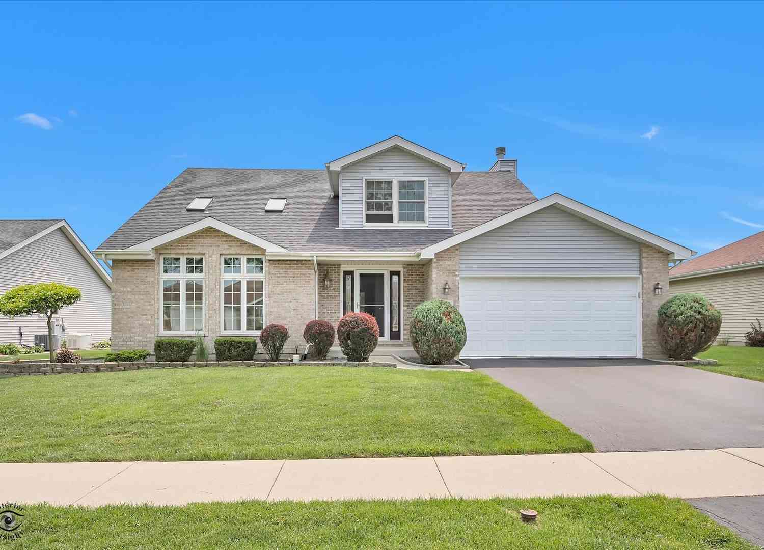 Homes For Sale - Undisclosed Address<br/> Beecher, IL 60401