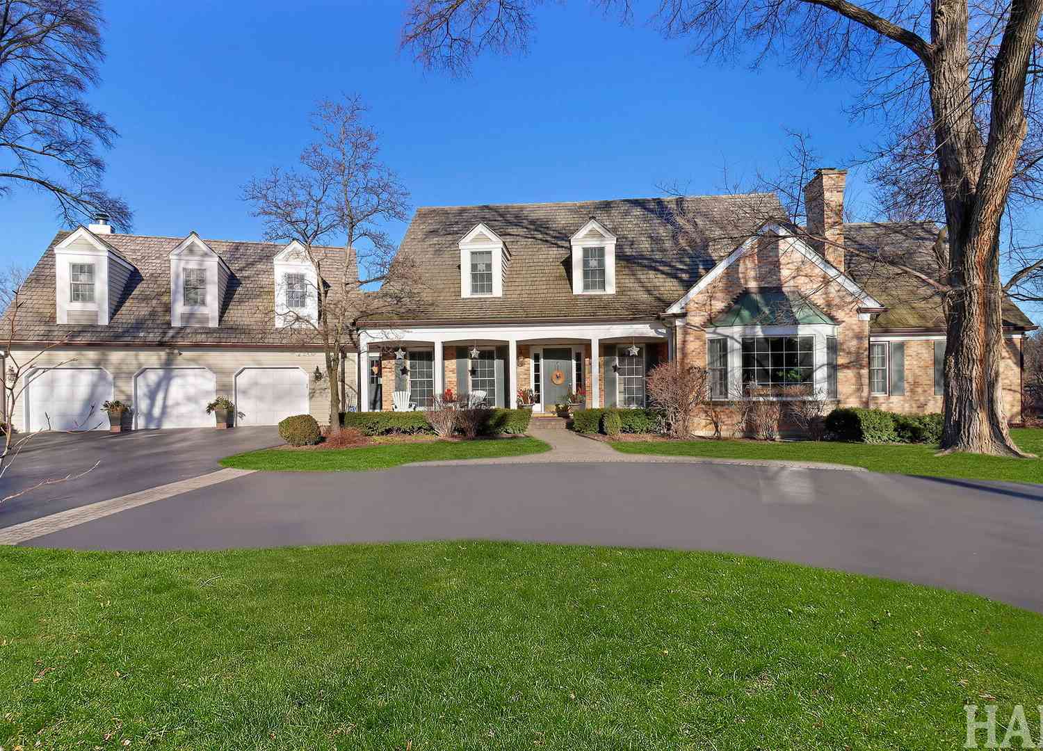 Homes For Sale - 1727 Telegraph Road<br/> Bannockburn, IL 60015