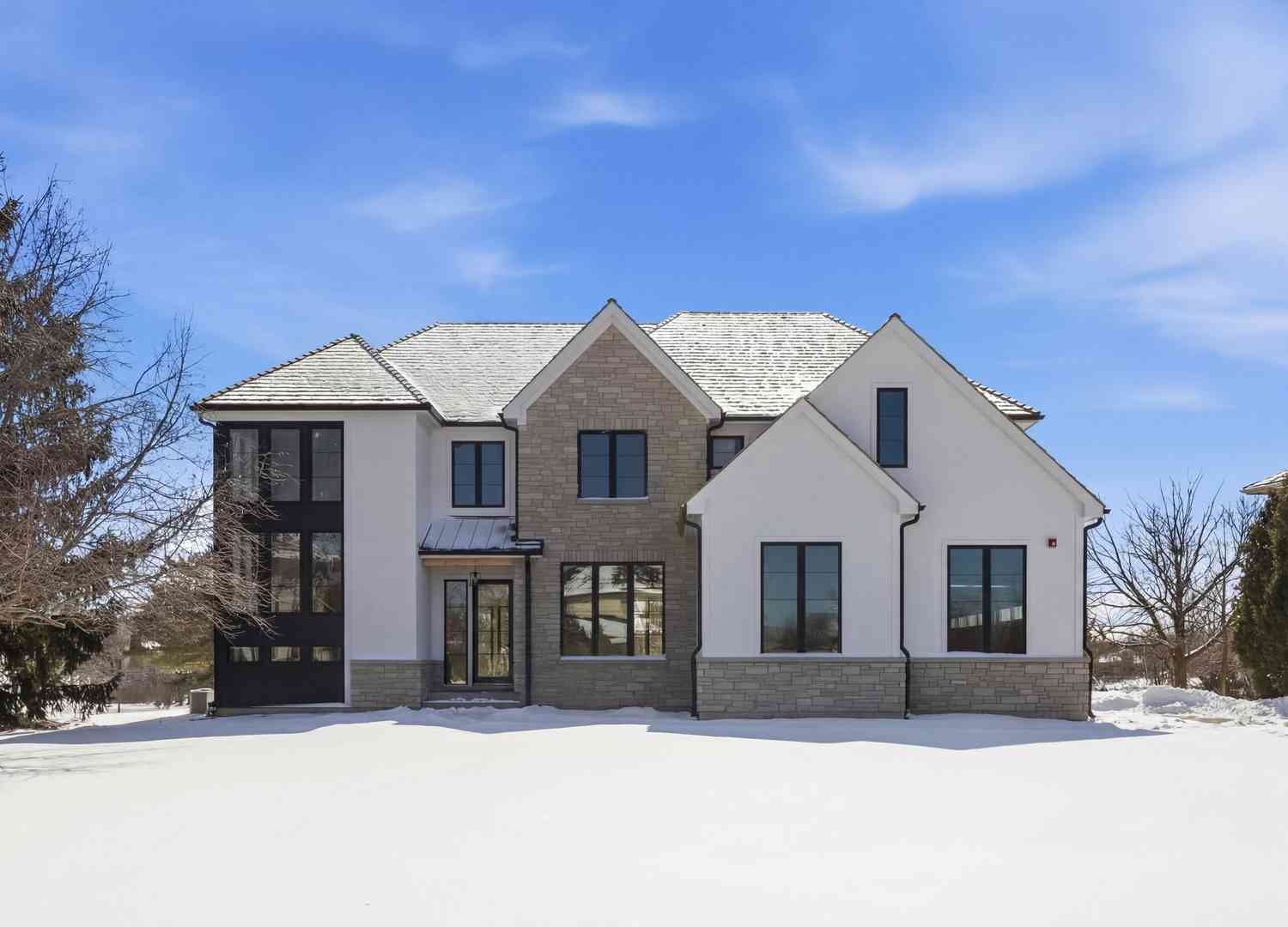 Homes For Sale - 28920 N Niblick Knoll Court<br/> Mundelein, IL 60060