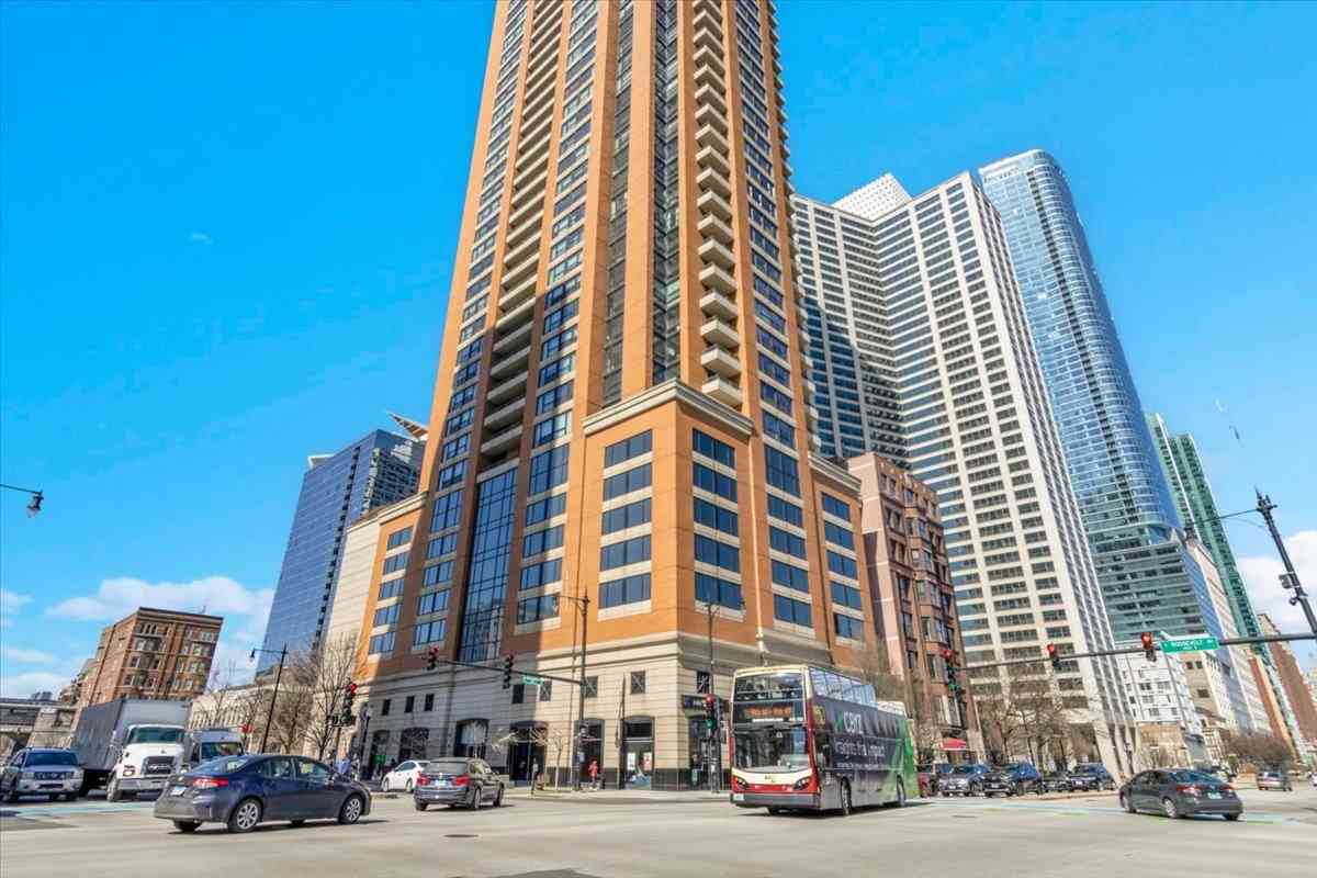 Homes For Sale - 1160 S Michigan Avenue #3107<br/> Chicago, IL 60605