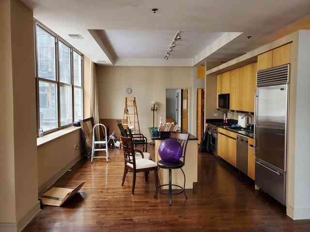 Homes For Sale - 212 W Washington Street #1805<br/> Chicago, IL 60606