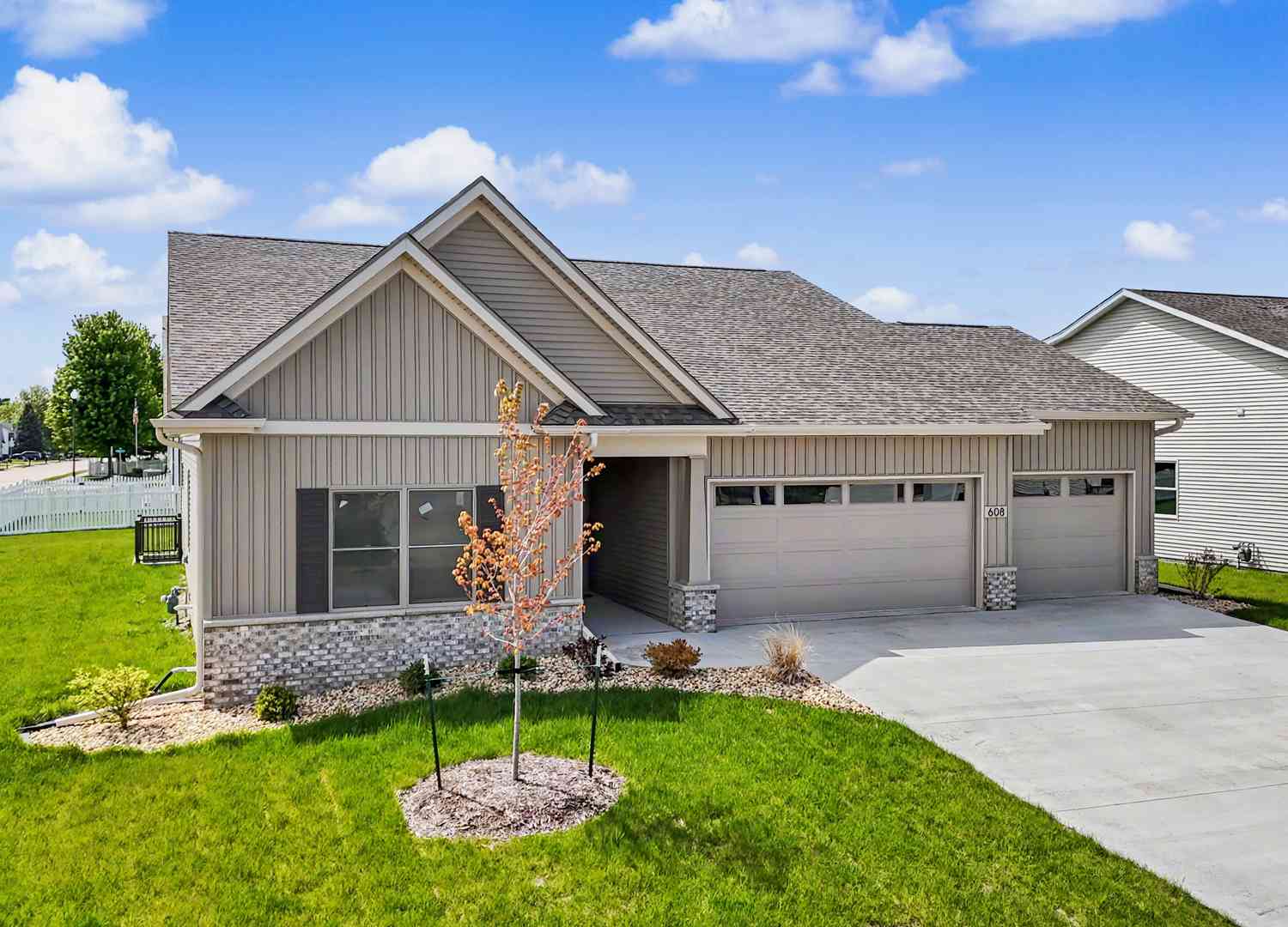 Homes For Sale - 608 Kevin Road<br/> Blue Grass, IA 52726
