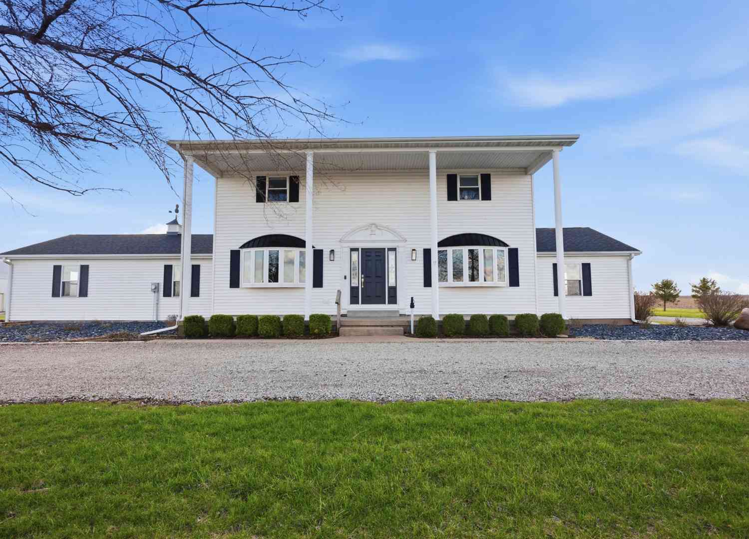 Homes For Sale - 1189 County Road 200 E Road<br/> Seymour, IL 61875