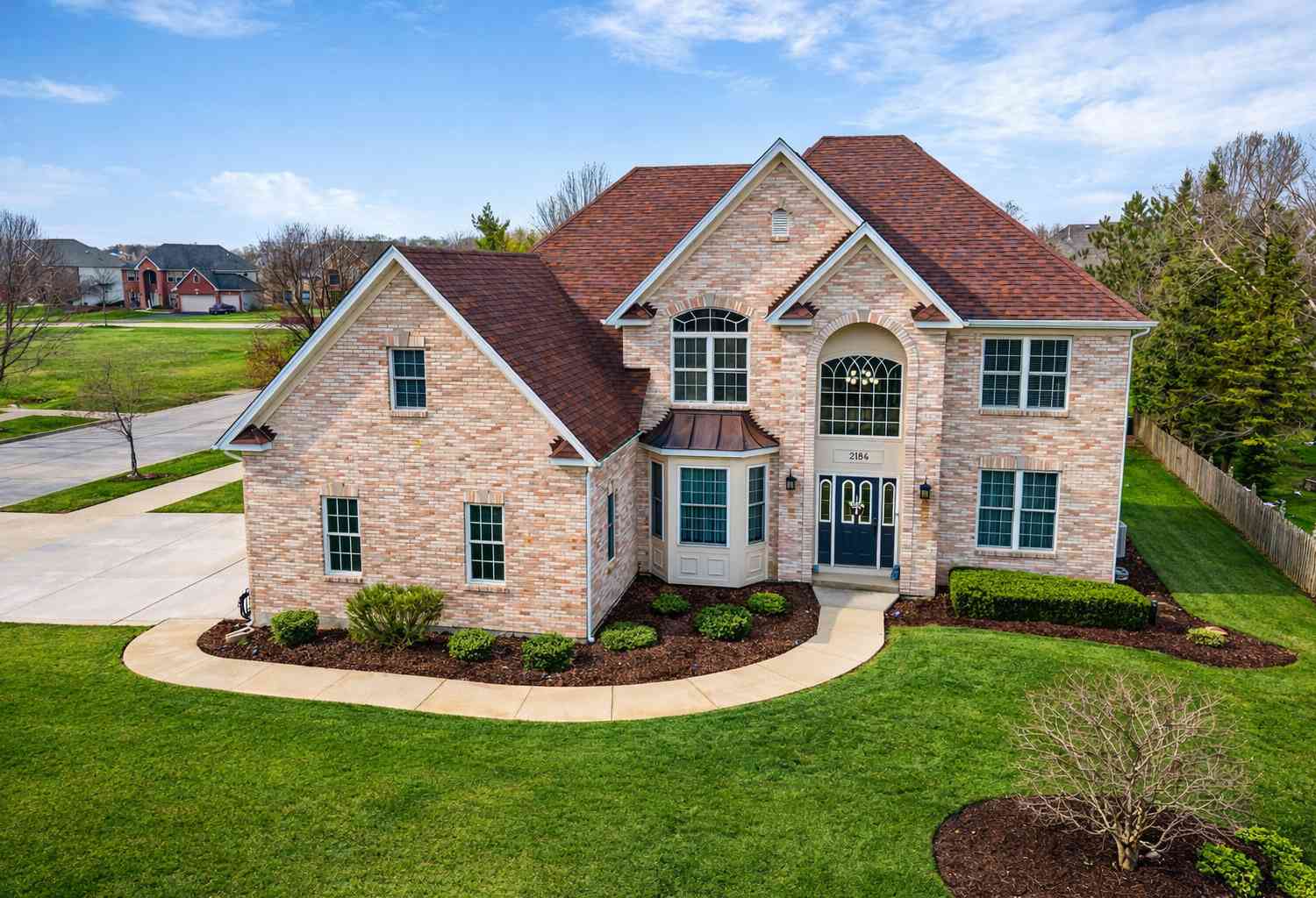 Homes For Sale - 2184 Schrader Lane<br/> North Aurora, IL 60542