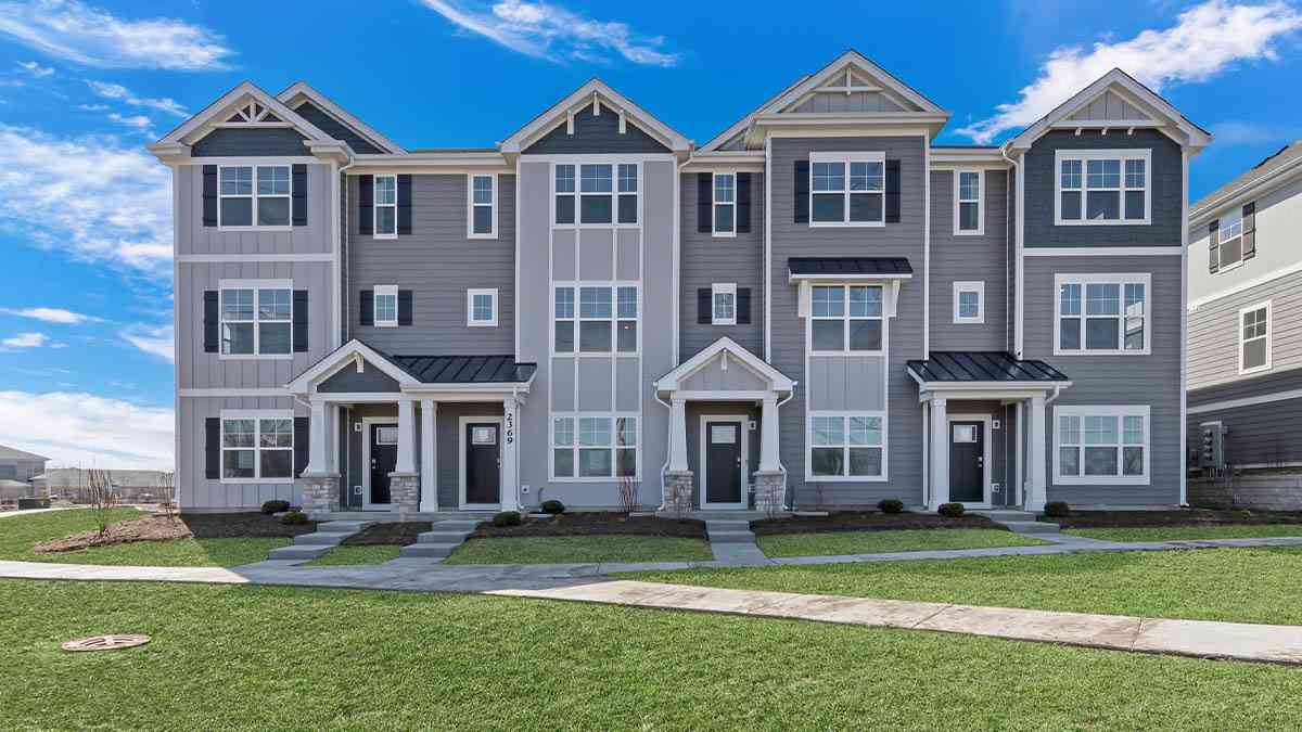 Homes For Sale - 531 Yosemite Way<br/> Mundelein, IL 60060