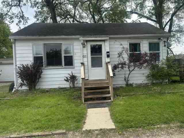 Homes For Sale - 611 Daniels Street<br/> Wilmington, IL 60481