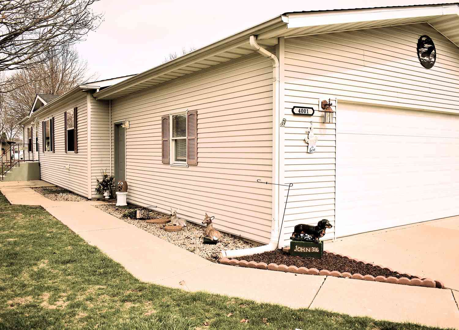 Mobile Home For Sale - 4001 Greenspire<br/> Belvidere, IL 61008