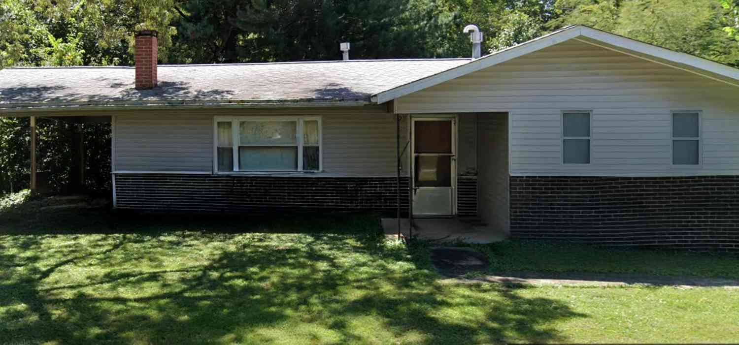 Homes For Sale - 250 E Jackson Street<br/> Gallatin County, Equality, IL 62934