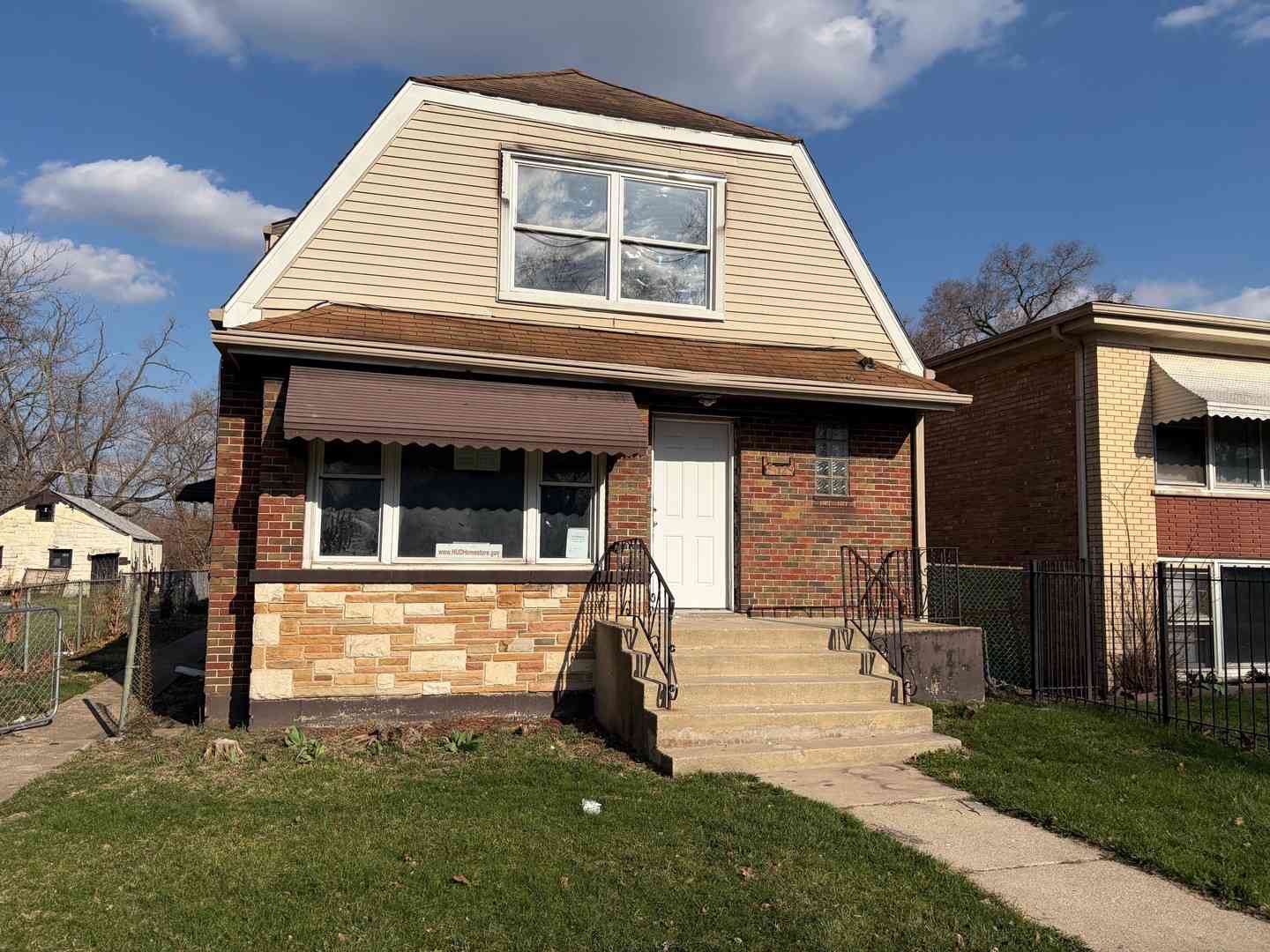 Homes For Sale - 15129 Lexington Avenue<br/> Harvey, IL 60426