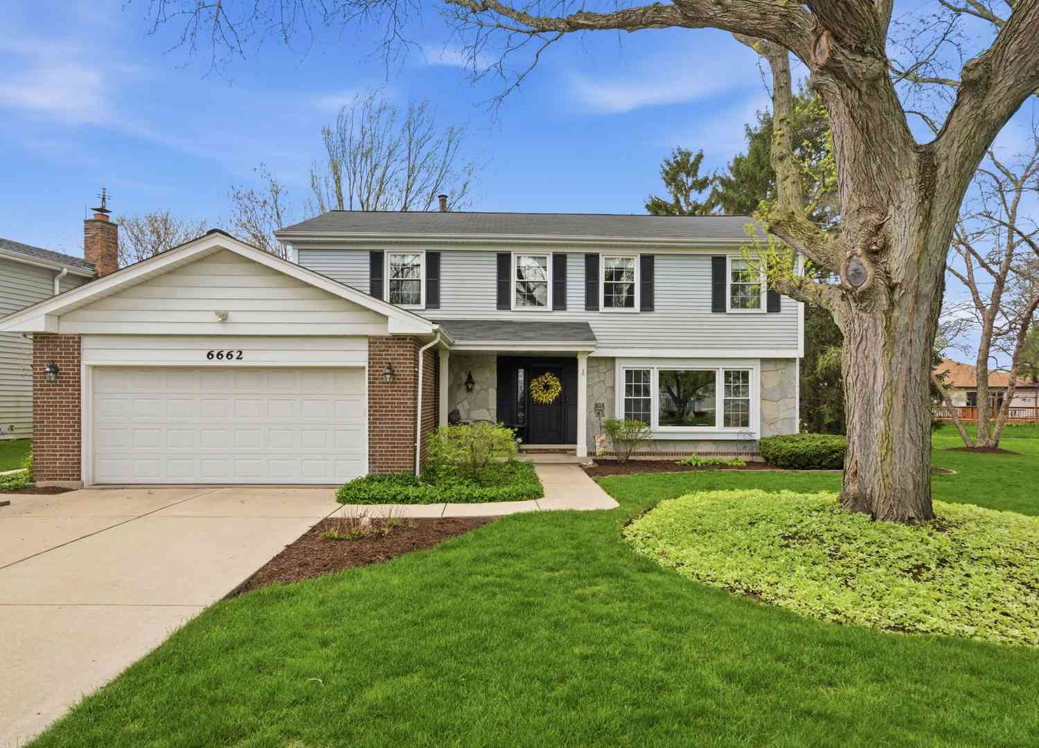 Homes For Sale - 6662 Breckenridge Road<br/> Lisle, IL 60532
