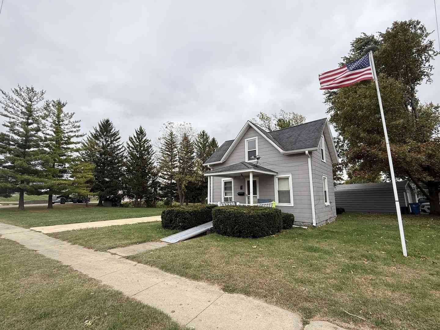 Homes For Sale - 1 E Main Street<br/> Lee County, Amboy, IL 61310