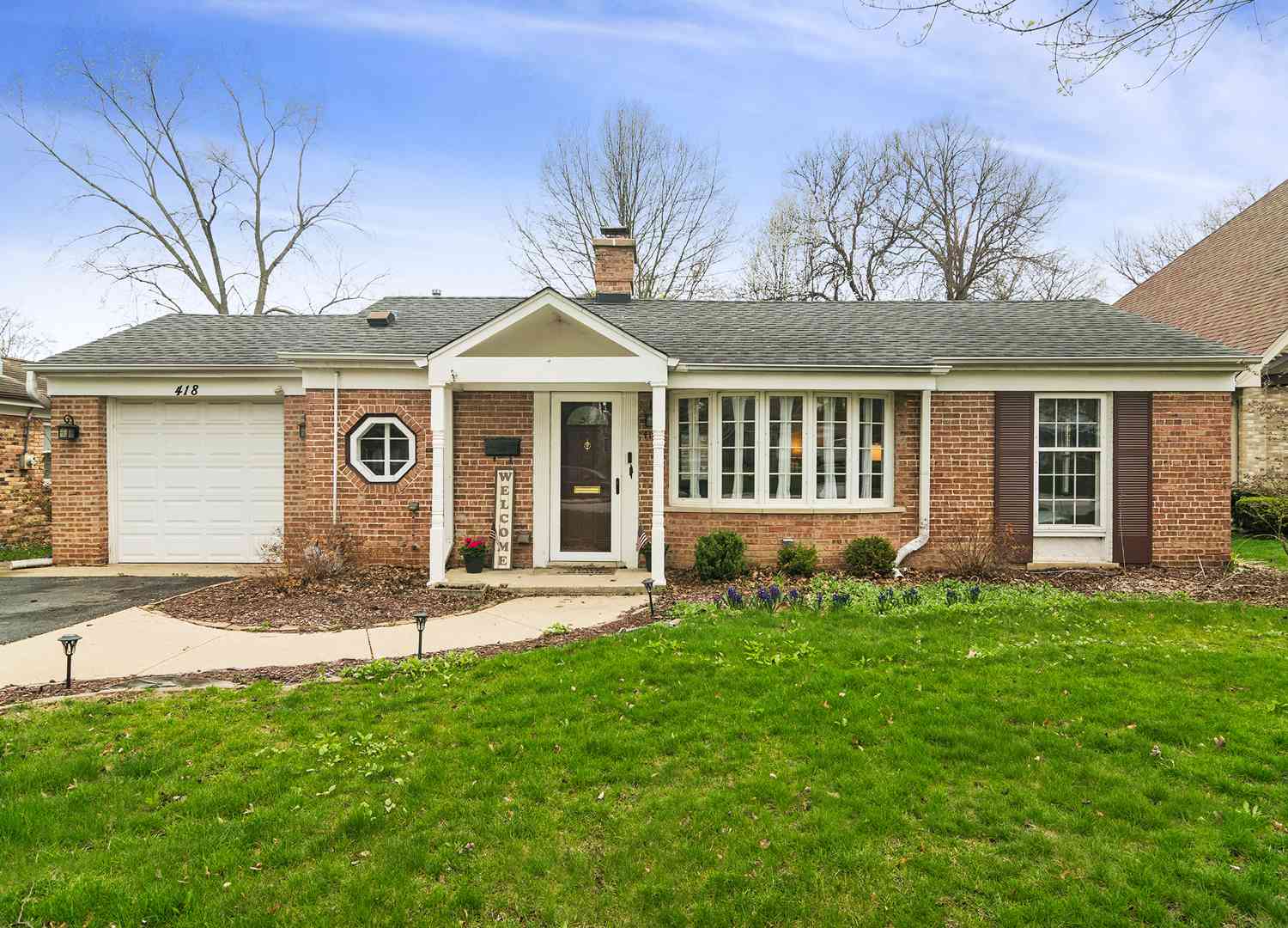 Homes For Sale - 418 N Dryden Place<br/> Arlington Heights, IL 60004