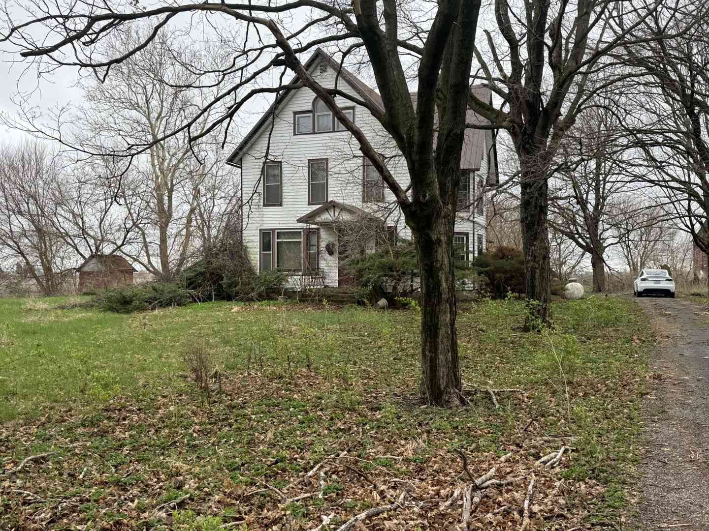 Homes For Sale - 656 N 6th Road<br/> Rutland, IL 61358