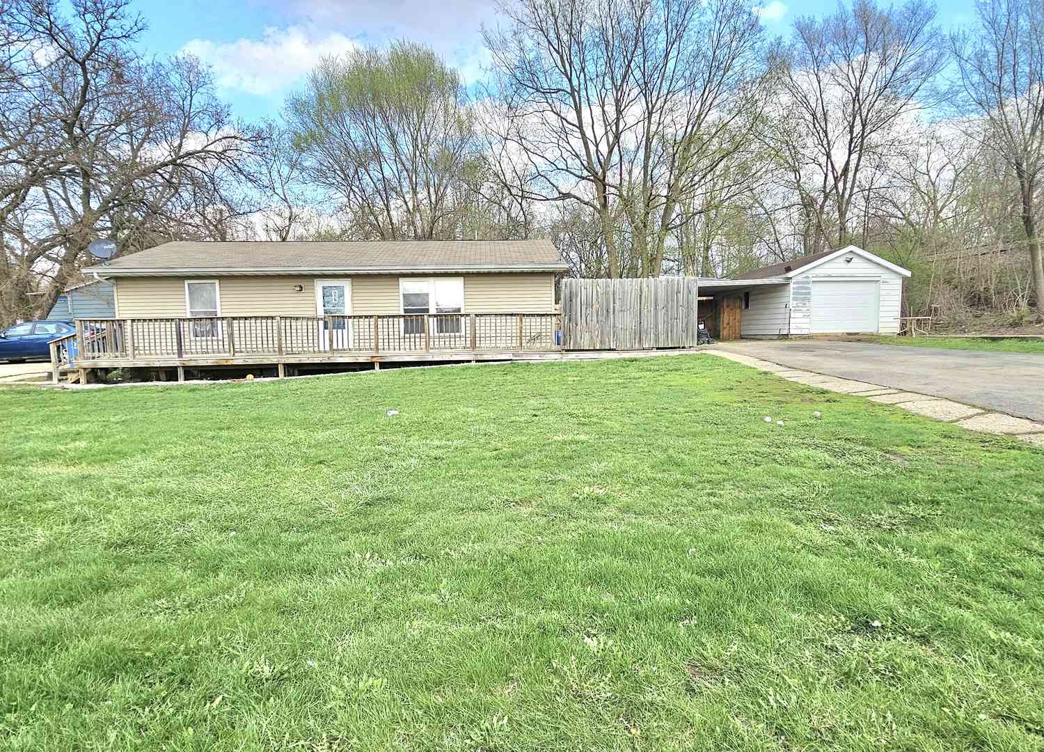 Homes For Sale - 1100 S Lincoln Avenue<br/> Lee County, Dixon, IL 61021