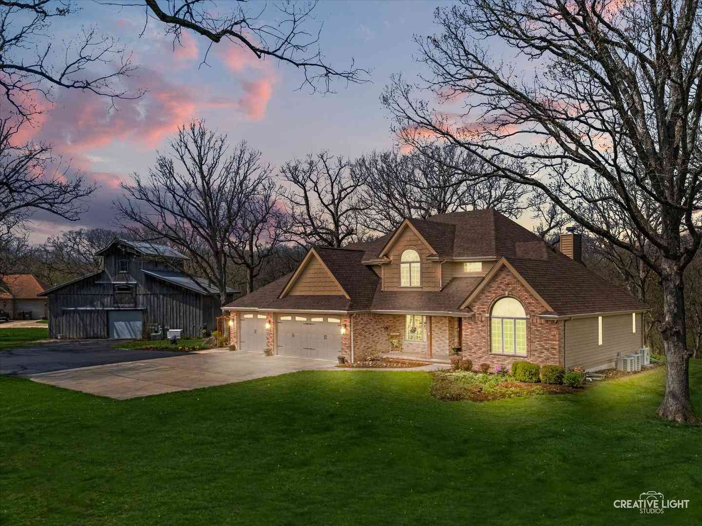 Homes For Sale - 10045 N Bell Road<br/> Minooka, IL 60447