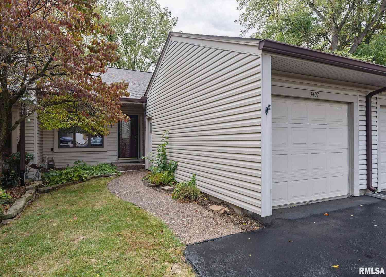 Homes For Sale - 3407 41st Street<br/> Moline, IL 61265