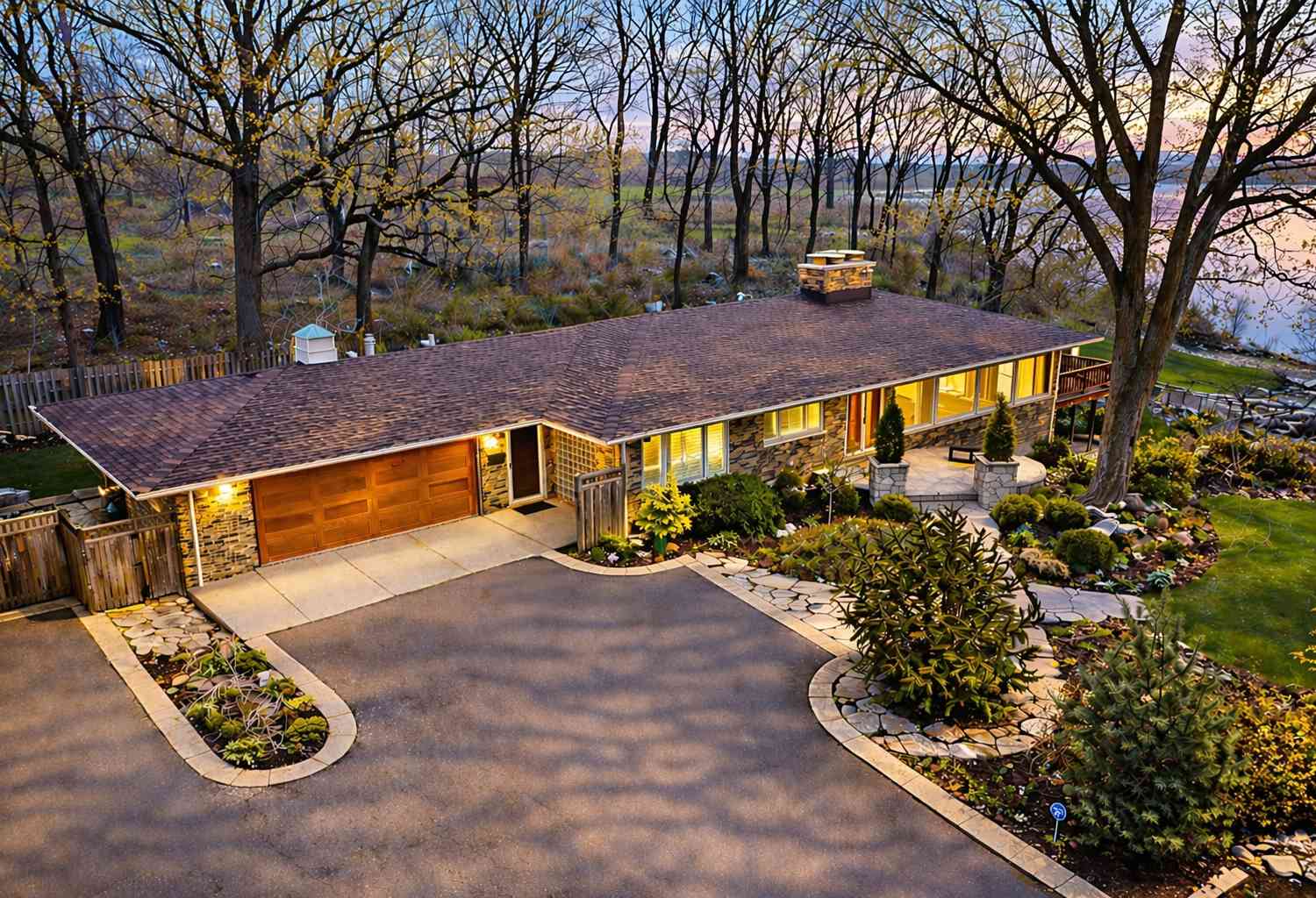 Homes For Sale - 720 South Street<br/> Barrington, IL 60010