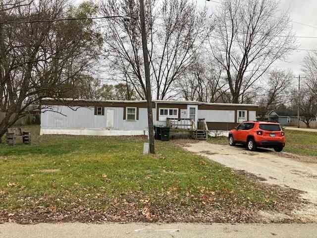 Mobile Home For Sale - 495 W 6th Street<br/> Braidwood, IL 60408