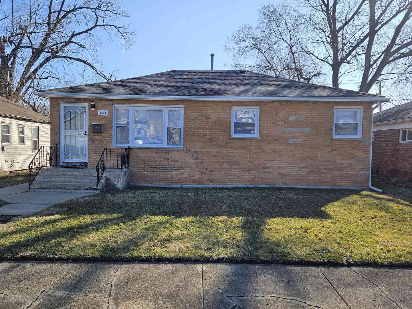 Homes For Sale - 15229 Honore Avenue<br/> Harvey, IL 60426