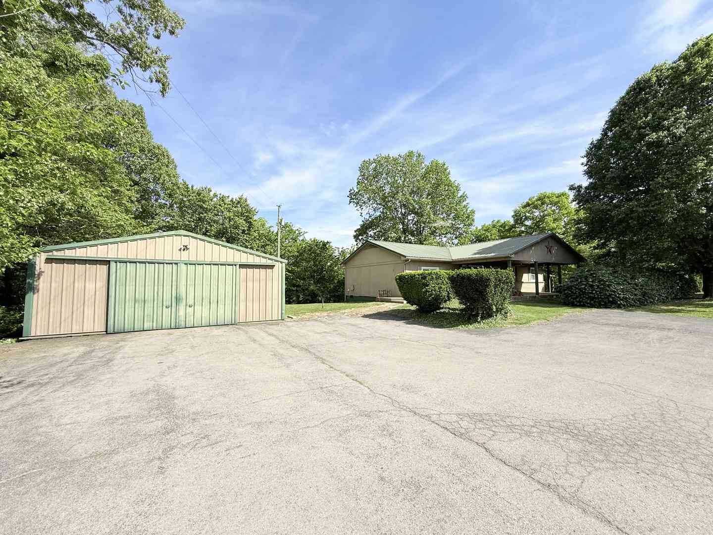 Homes For Sale - 106 Il Route 1 N<br/> Hardin County, Cave In Rock, IL 62919