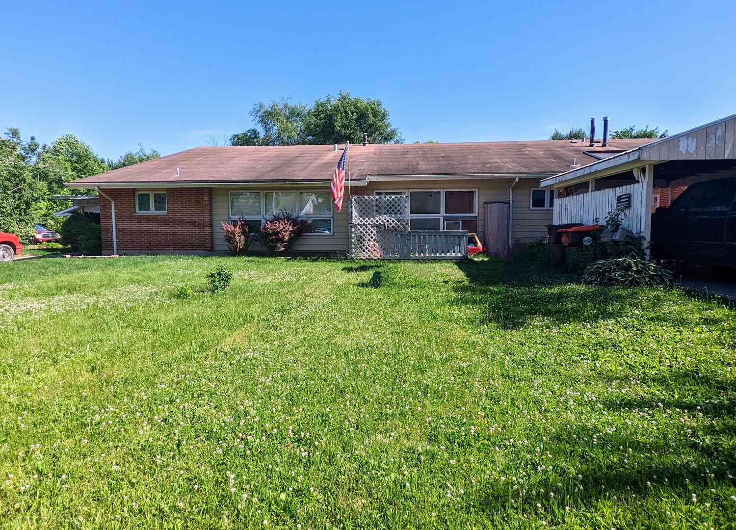 Homes For Sale - 1516 Fairway Drive<br/> Rantoul, IL 61866