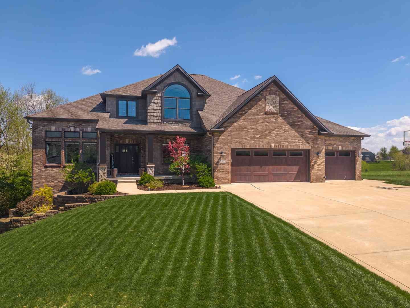 Homes For Sale - 9487 Janel Drive<br/> Mclean County, Bloomington, IL 61705