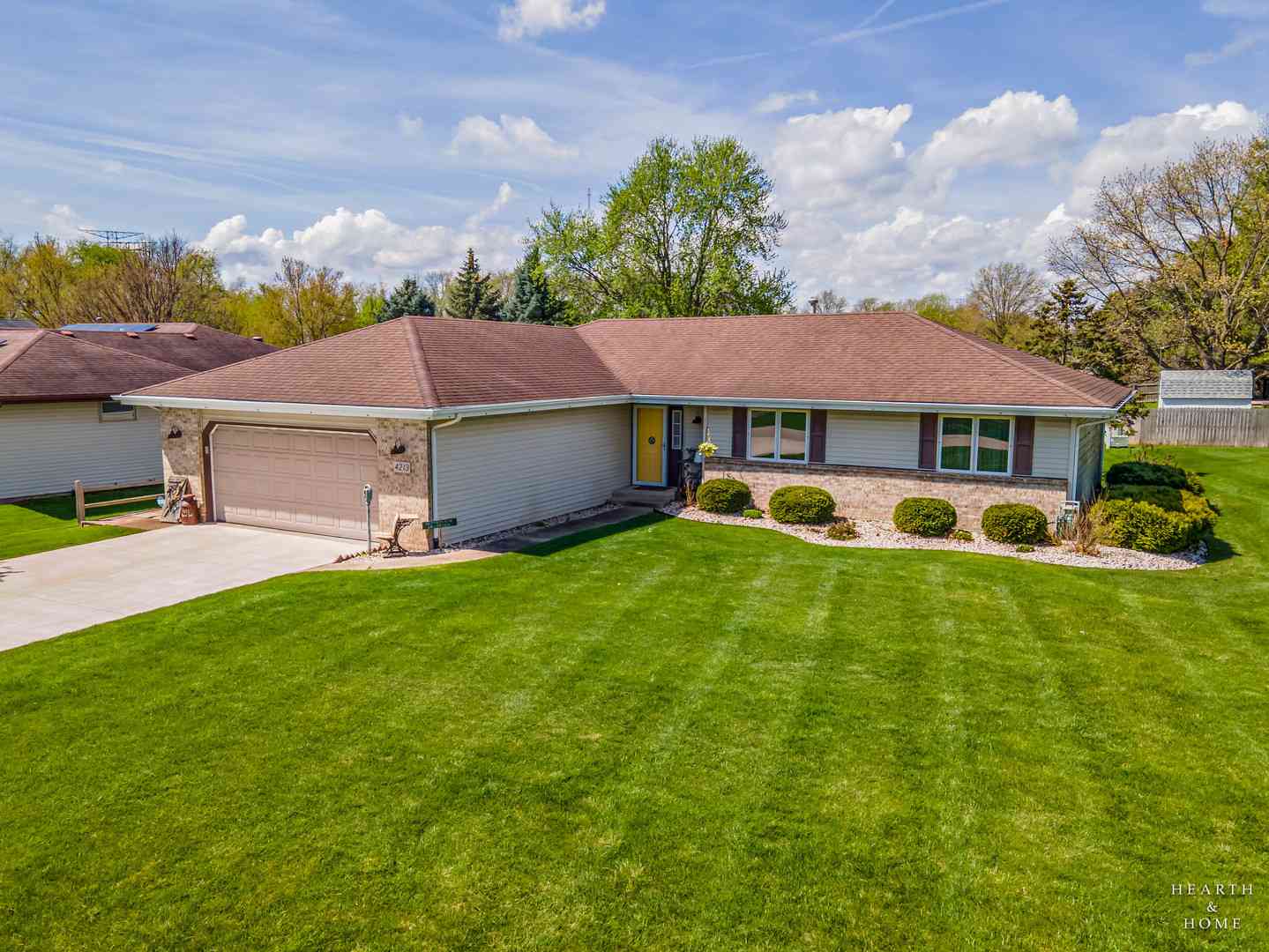 Homes For Sale - 4213 Flaxseed Trail<br/> Cherry Valley, IL 61016