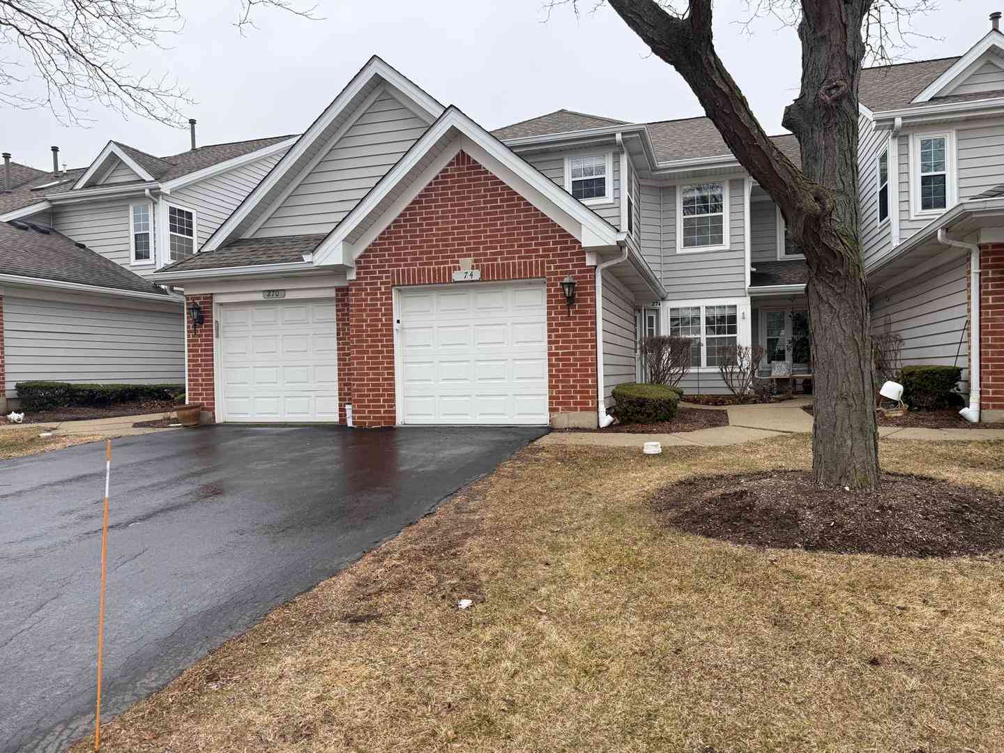 Homes For Sale - 274 Sheffield Drive #274<br/> Schaumburg, IL 60194