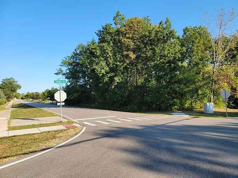 Vacant Land For Sale - 125 S Delany Road<br/> Gurnee, IL 60031