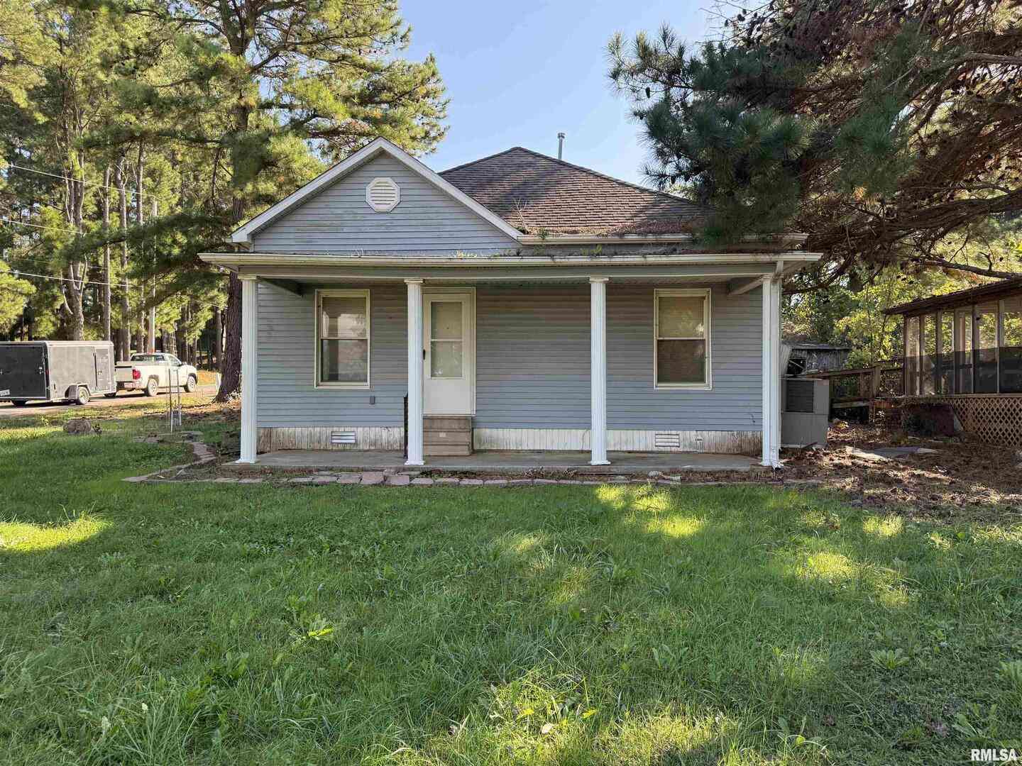 Homes For Sale - 967 N Bunker Street<br/> Gallatin County, Equality, IL 62934
