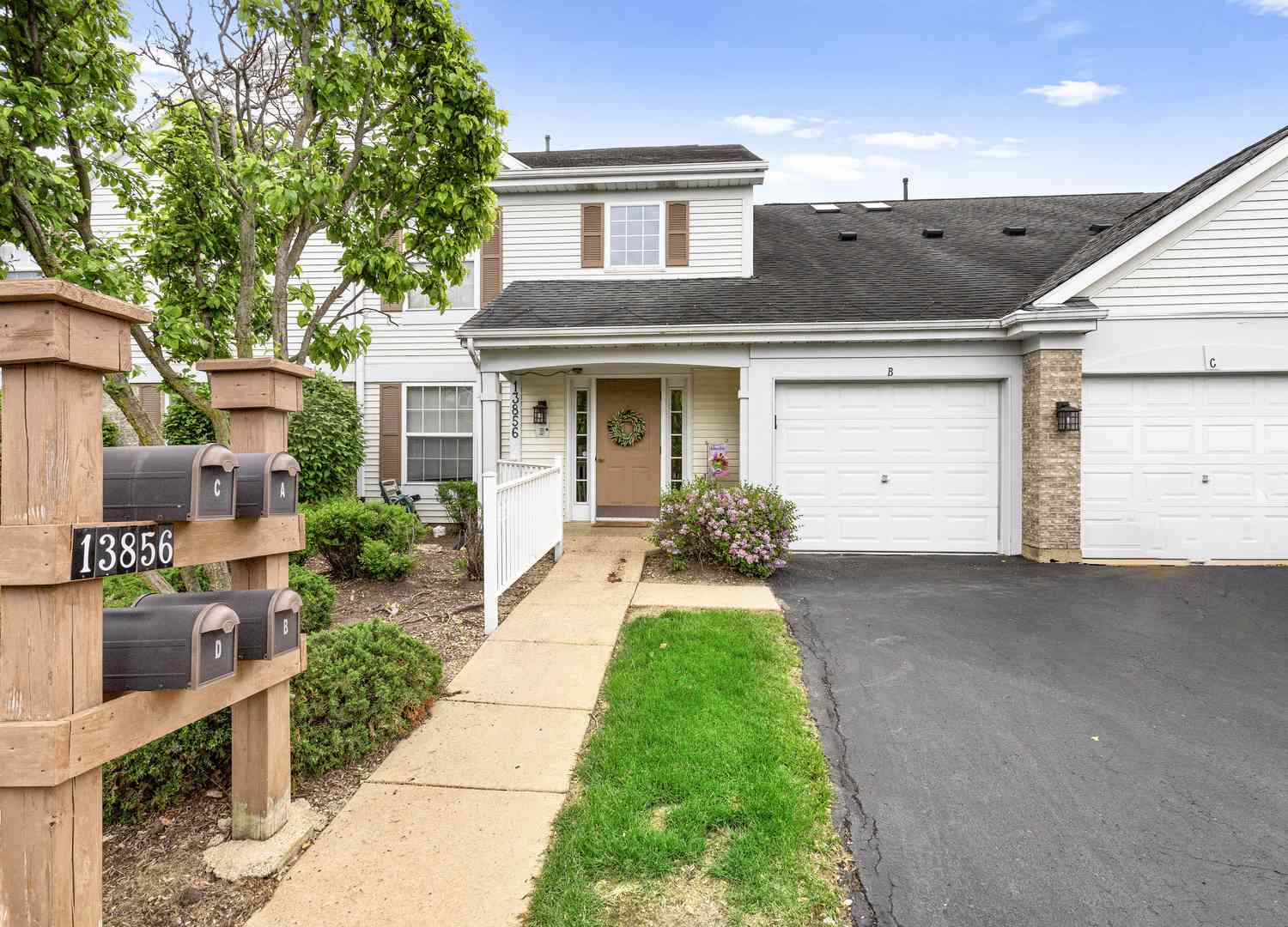 Homes For Sale - 13856 S Balsam Lane #C<br/> Plainfield, IL 60544