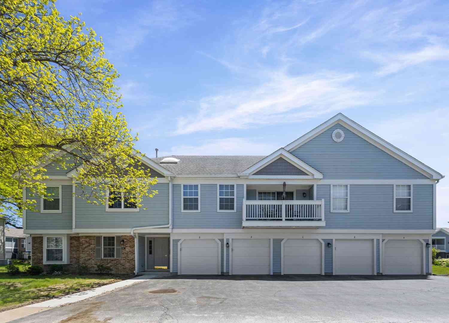 Homes For Sale - 1194 Ballantrae Place #B<br/> Mundelein, IL 60060