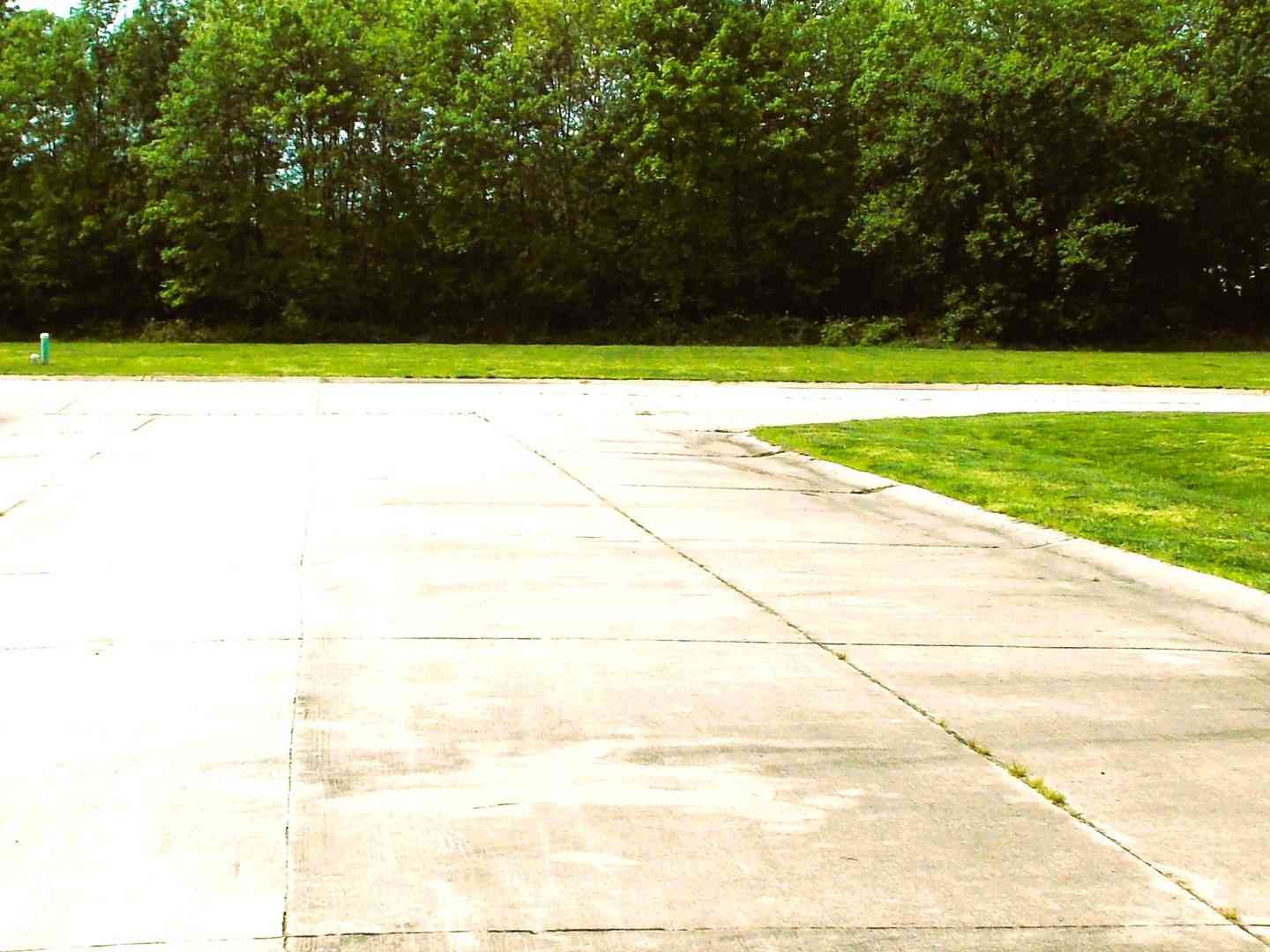 Vacant Land For Sale - 52 Pine Hurst Place<br/> Marion County, Centralia, IL 62801