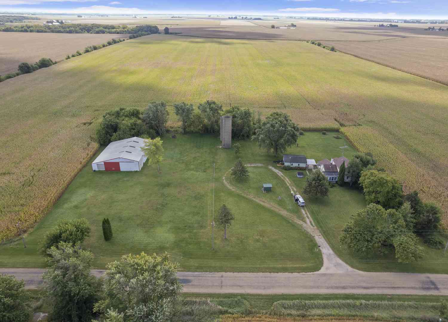 Homes For Sale - 2012 N 45th Road<br/> Leland, IL 60531
