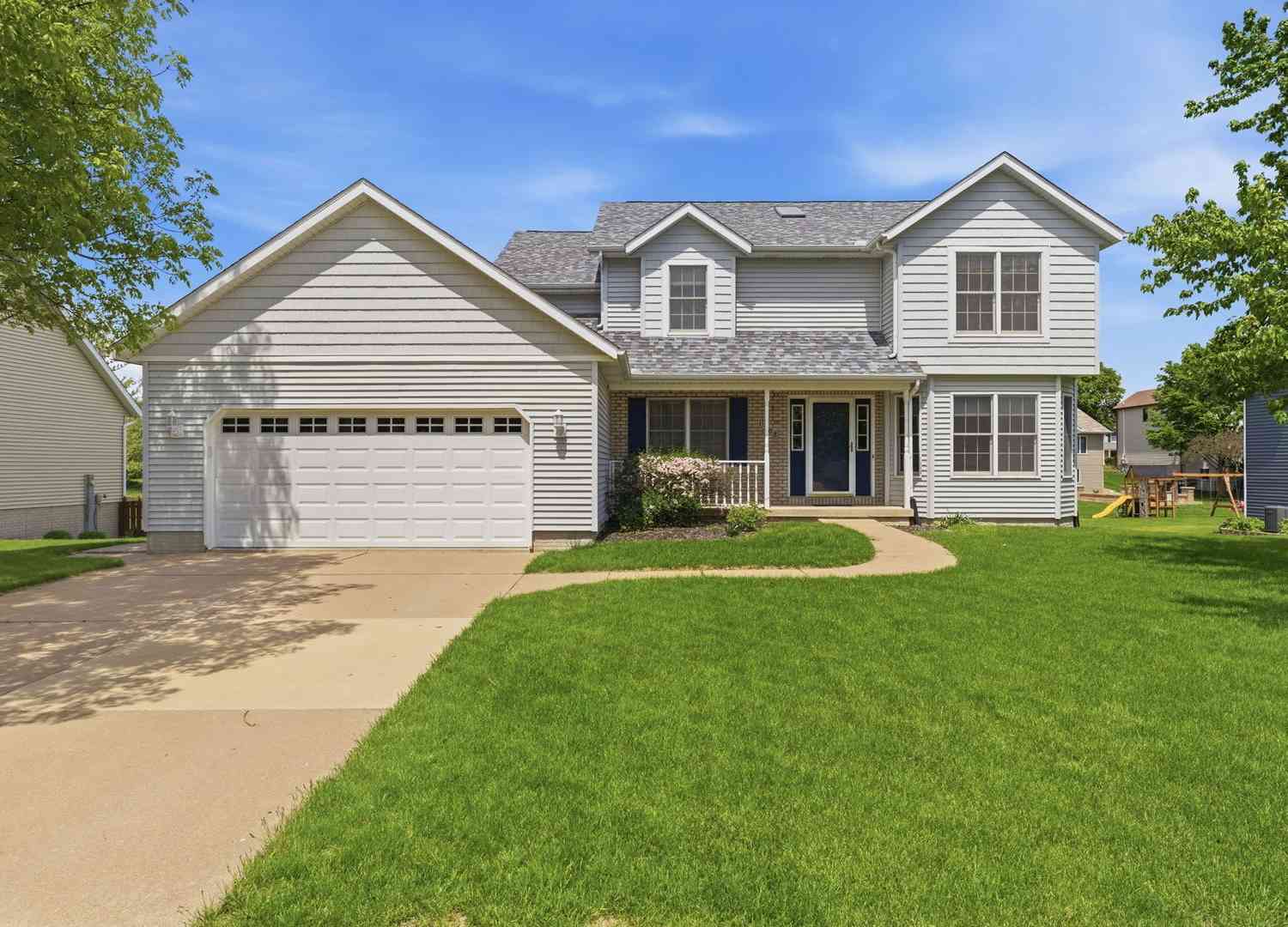 Homes For Sale - 1208 W Donahue Street<br/> Eldridge, IA 52748