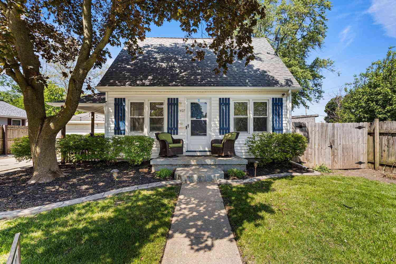Homes For Sale - 1407 N Walnut Street<br/> Champaign, IL 61820