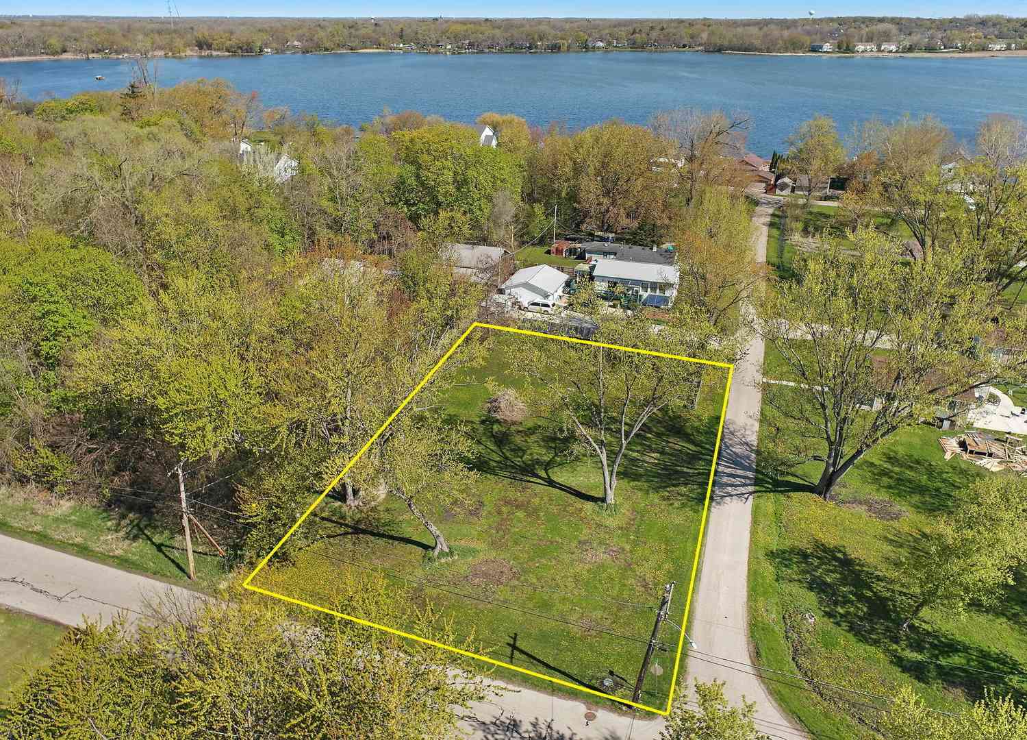 Vacant Land For Sale - 28490 W Main Street<br/> Wauconda, IL 60084