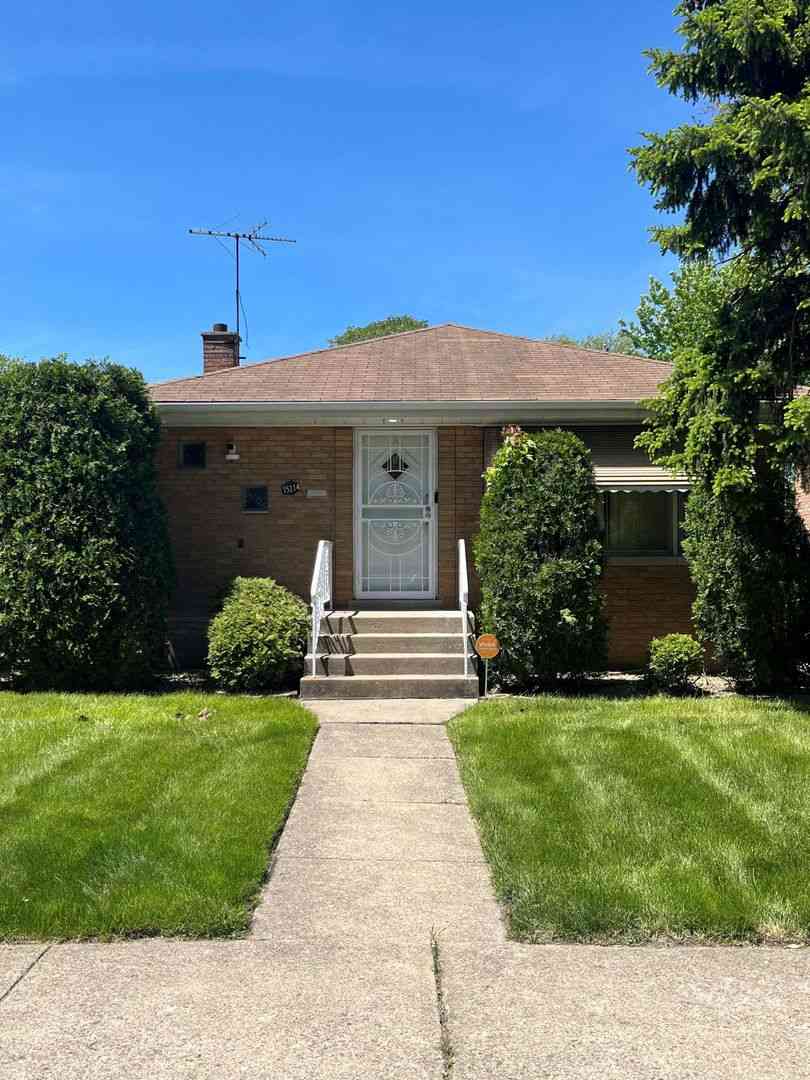Homes For Sale - 15214 Evers Street<br/> Dolton, IL 60419
