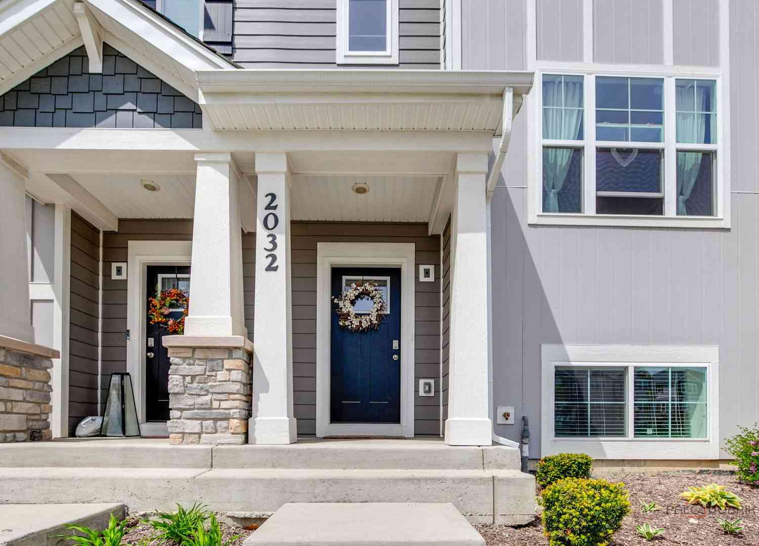 Homes For Sale - 2032 Yellowstone Boulevard<br/> Mundelein, IL 60060