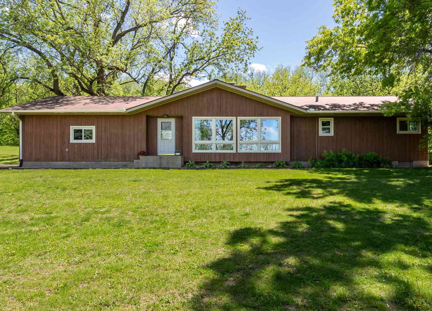 Homes For Sale - 7922 78th Avenue<br/> Milan, IL 61264