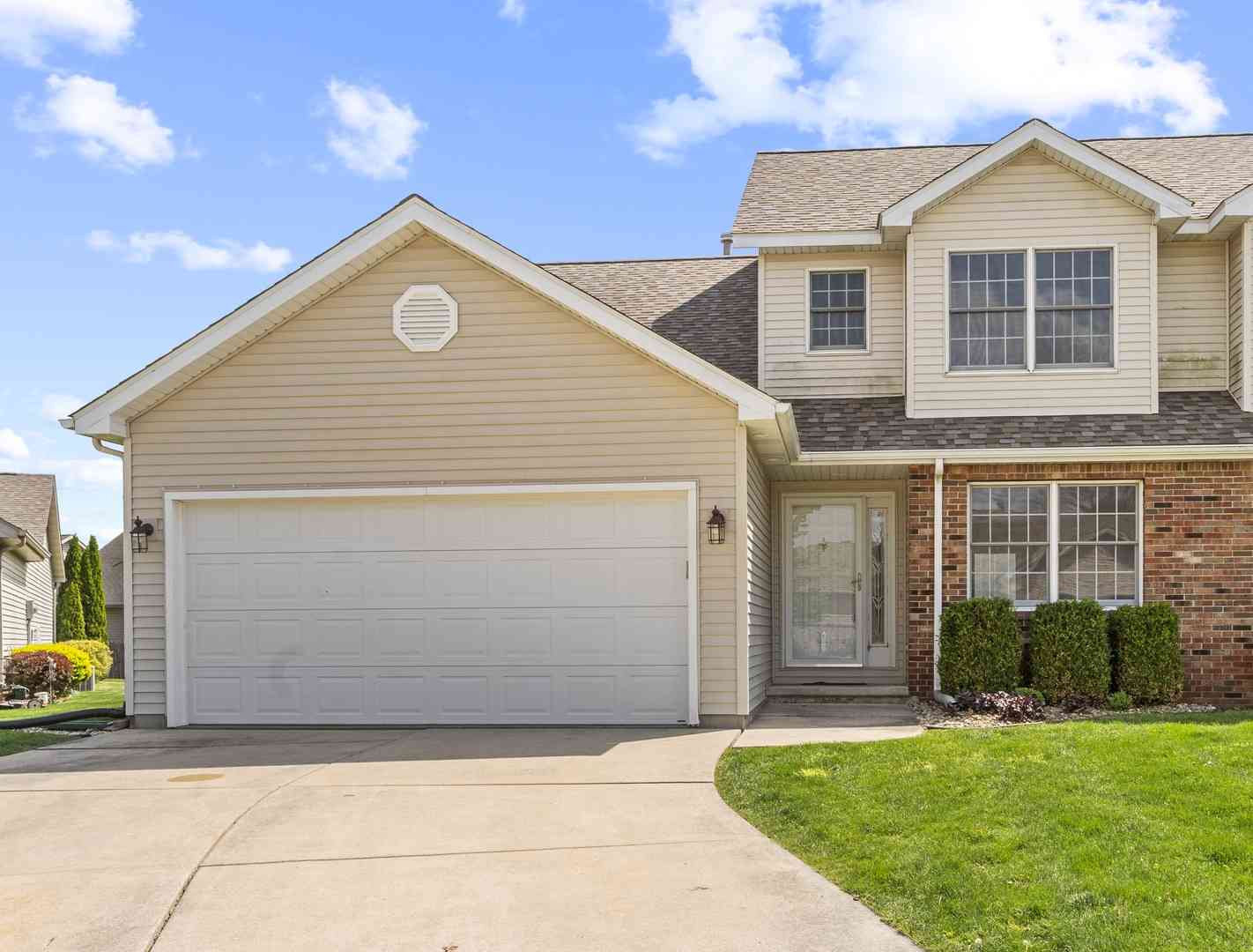 Homes For Sale - 3806 Bristlecone Drive<br/> Sangamon County, Springfield, IL 62712