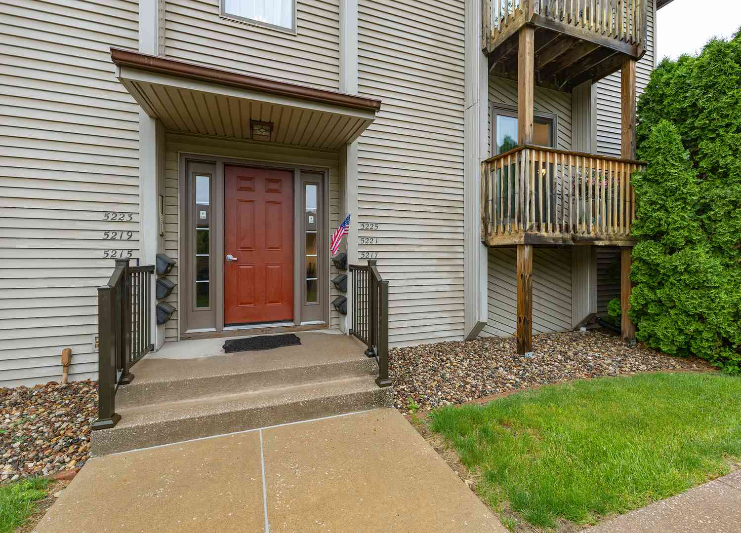 Homes For Sale - 5221 26th Ave A Court #4<br/> Moline, IL 61265