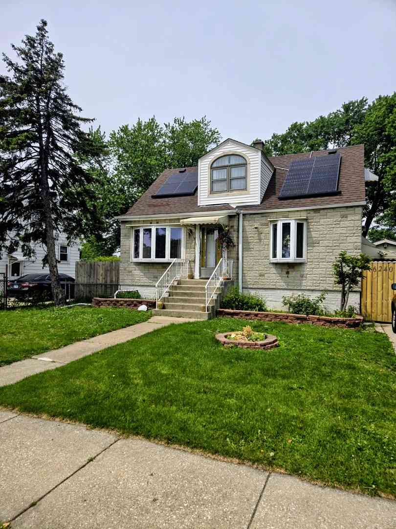 Homes For Sale - 6240 W 87th Street<br/> Burbank, IL 60459